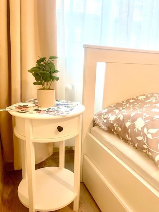 Brand New, Design Apartment Jojo, Oldtown, Balcony ブラチスラヴァ エクステリア 写真