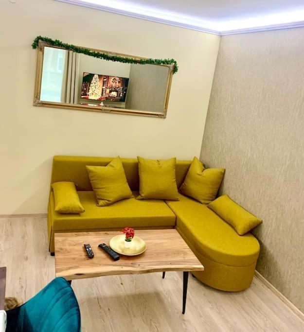 Brand New, Design Apartment Jojo, Oldtown, Balcony ブラチスラヴァ エクステリア 写真